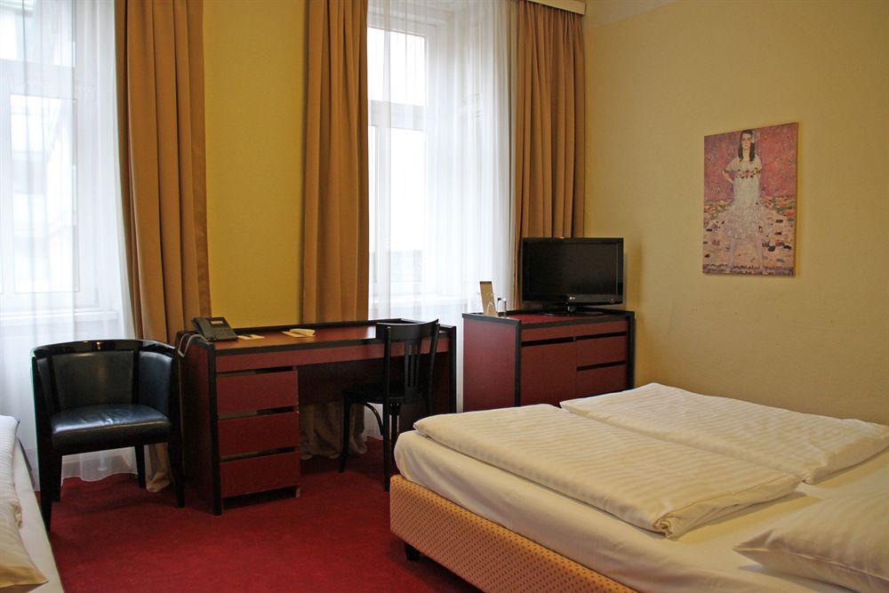 Hotel Fuerst Metternich Bécs Kültér fotó
