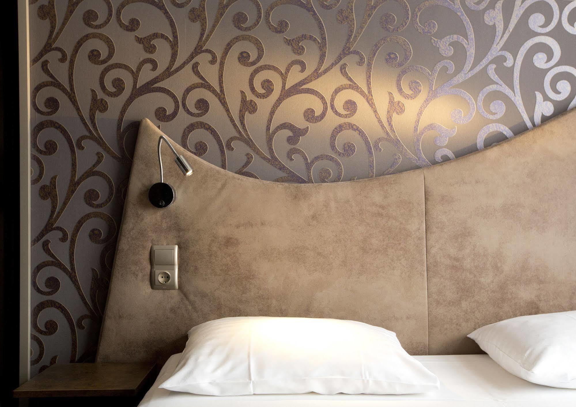Hotel Fuerst Metternich Bécs Kültér fotó