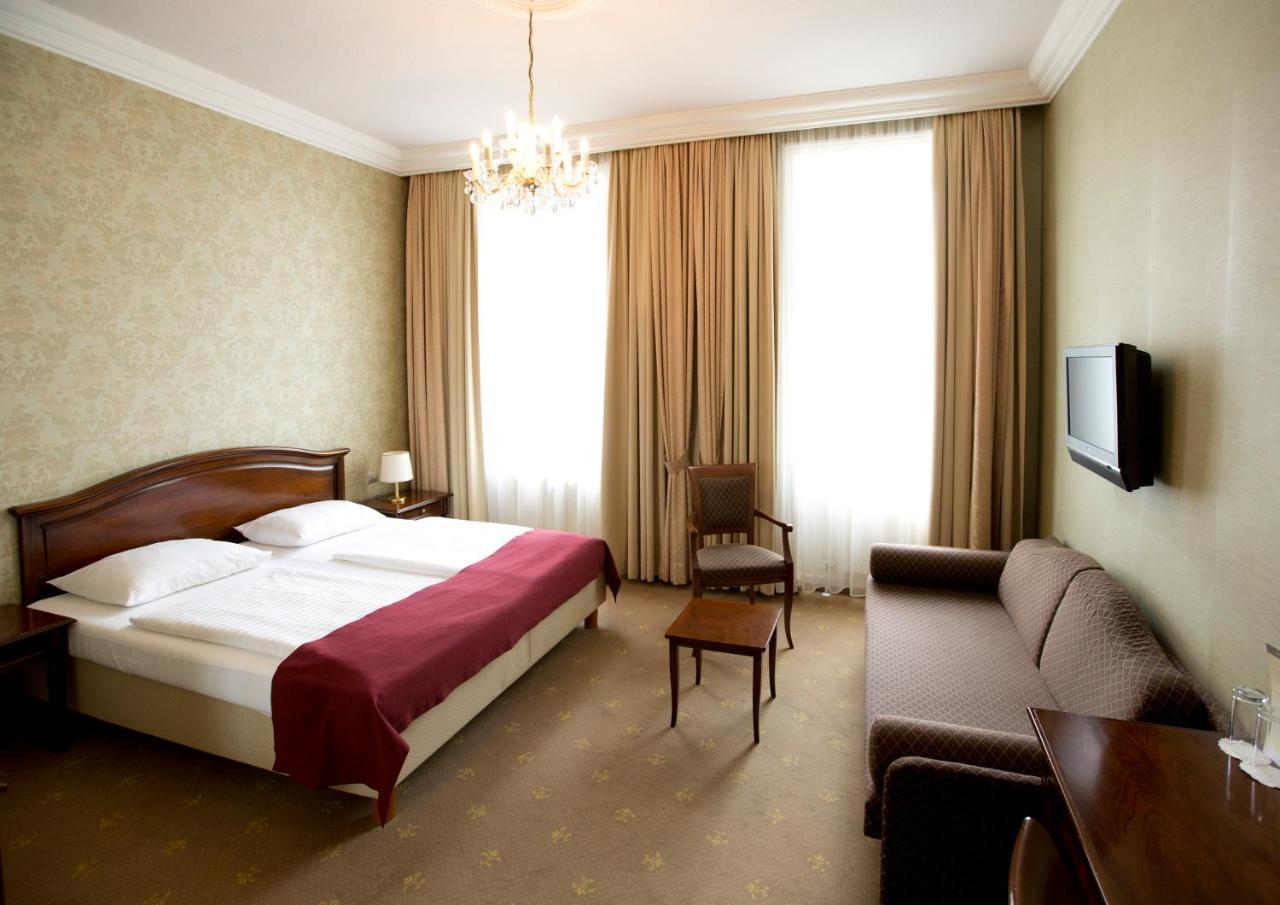 Hotel Fuerst Metternich Bécs Kültér fotó